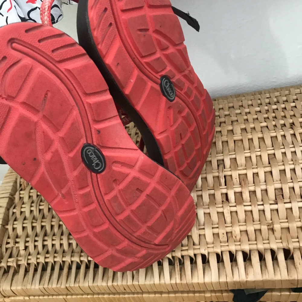 Chaco Bright Red And Brown Tribal Summer Sandals 7 - Picture 5 of 7